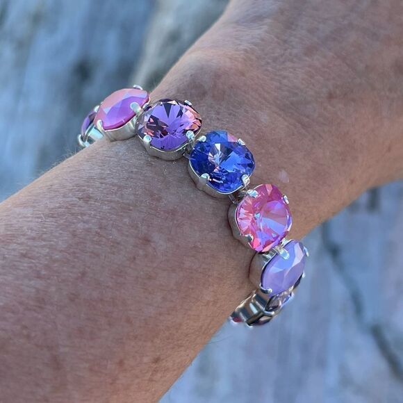 Handcrafted statement bracelet with Swarovski crystal pinks and purples - Picture 6 of 7